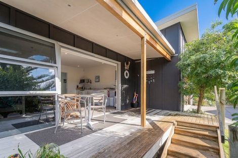 Photo of property in 36 Oyster Drive, Cooks Beach, Whitianga, 3591