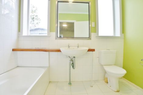 Photo of property in 53 Tiverton Road, Avondale, Auckland, 0600
