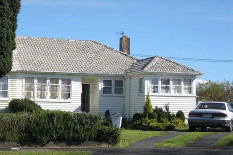 Photo of property in 11 Clovelly Street, Brooklands, New Plymouth, 4310