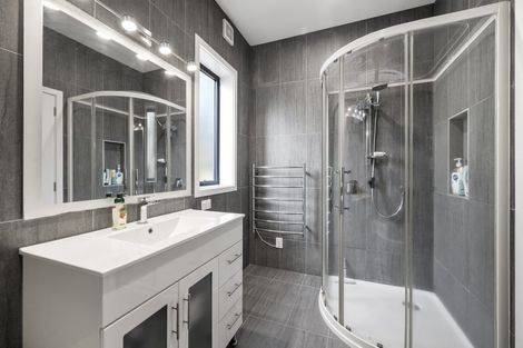 Photo of property in 97 Iles Road, Lynmore, Rotorua, 3010