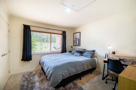 Photo of property in 636d East Coast Road, Pinehill, Auckland, 0630