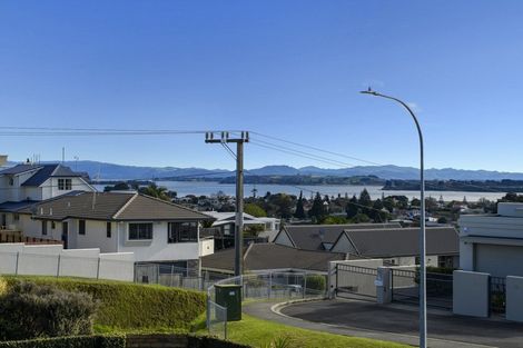 Photo of property in 5a Hinewa Road, Otumoetai, Tauranga, 3110