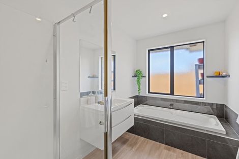 Photo of property in 48c Lewis Crescent, Rolleston, 7614