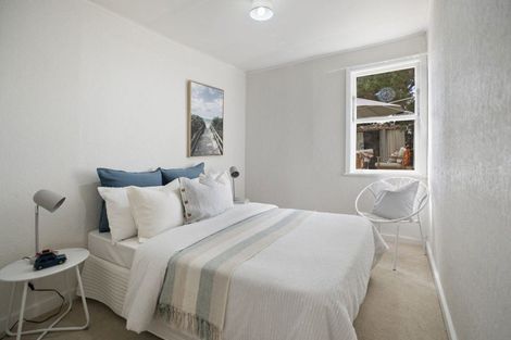 Photo of property in 8 Signal Street, Foxton Beach, Foxton, 4815