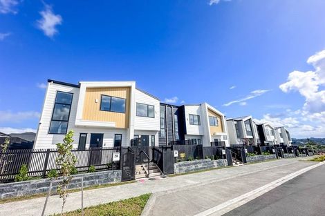 Photo of property in 18 Balthazar Road, Kumeu, 0810