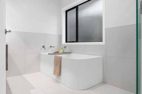 Photo of property in 24 Drower Glen, Flagstaff, Hamilton, 3210