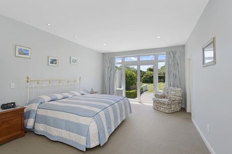 Photo of property in 830 Hills Road, Marshland, Christchurch, 8051