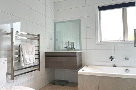 Photo of property in 41a Leighton Avenue, Waiwhetu, Lower Hutt, 5010