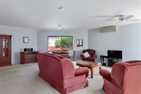 Photo of property in 2/15 Victoria Avenue, Whakatane, 3120