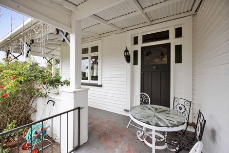 Photo of property in 1312 Devon Road, Brixton, Waitara, 4382