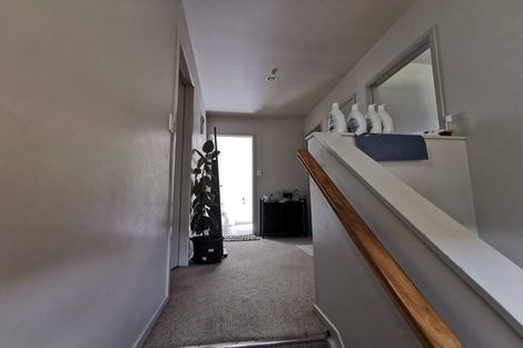 Photo of property in 80a Lynn Road, Bayview, Auckland, 0629