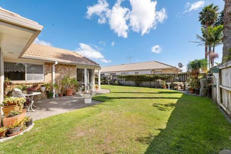 Photo of property in 67 Gravatt Road, Papamoa Beach, Papamoa, 3118