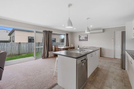 Photo of property in 7 Hazlett Road, Mosgiel, 9092