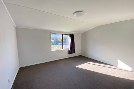 Photo of property in 25 Alidade Place, Massey, Auckland, 0614
