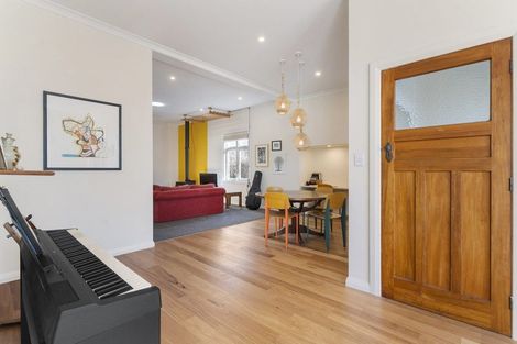 Photo of property in 68 Kent Street, Carterton, 5713