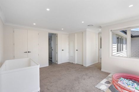 Photo of property in 11 Toanui Road, Hobsonville, Auckland, 0616