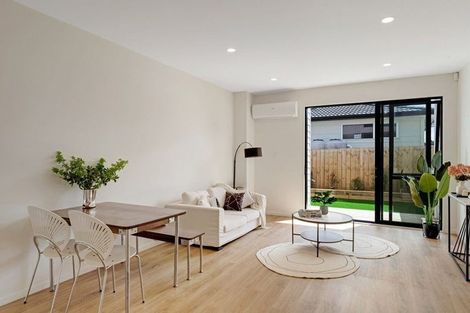 Photo of property in 2/40 Bahari Drive, Ranui, Auckland, 0612