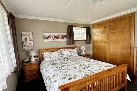 Photo of property in 54 West Plains Road, Waikiwi, Invercargill, 9810