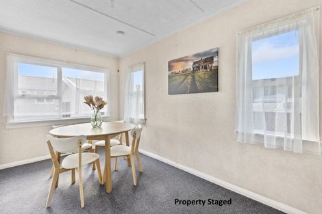 Photo of property in 40 Blake Street, Waitara, 4320