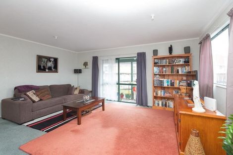 Photo of property in 8a Perry Place, Bader, Hamilton, 3206