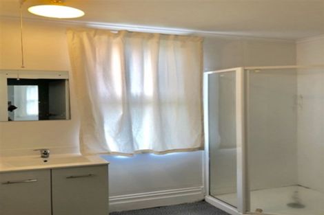 Photo of property in 51 Sturges Road, Henderson, Auckland, 0612