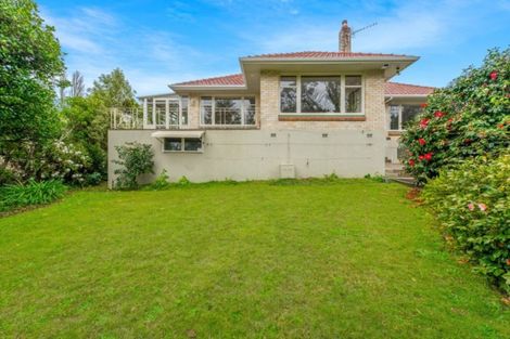 Photo of property in 11 Ingleton Terrace, Fairfield, Hamilton, 3214