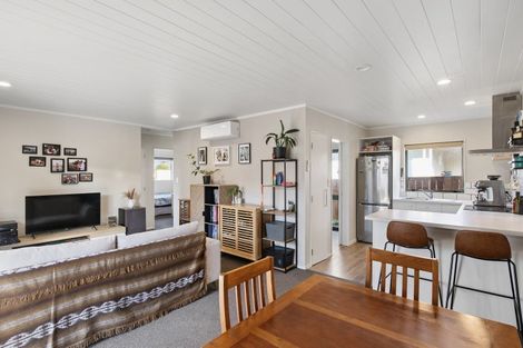 Photo of property in 65 Coopers Road, Dallington, Christchurch, 8061