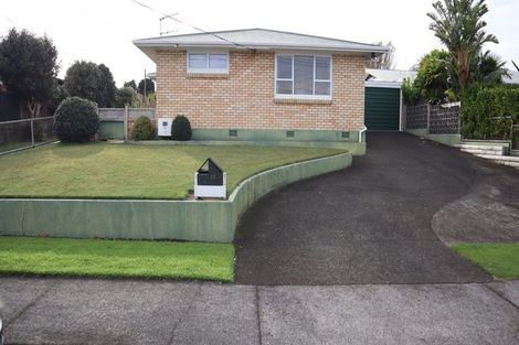 Photo of property in 27 Watson Street, Strandon, New Plymouth, 4312