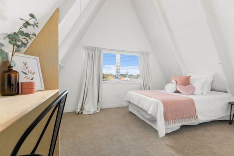 Photo of property in 89 Links Avenue, Mount Maunganui, 3116