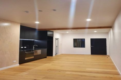 Photo of property in 3/167 Hobsonville Point Road, Hobsonville, Auckland, 0616