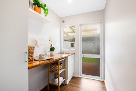 Photo of property in 10 Grimsby Grove, Wainuiomata, Lower Hutt, 5014