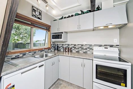 Photo of property in 12 Brookside Road, Rolleston, 7614