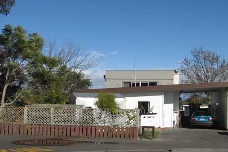 Photo of property in 9 Henry Hill Street, Marewa, Napier, 4110