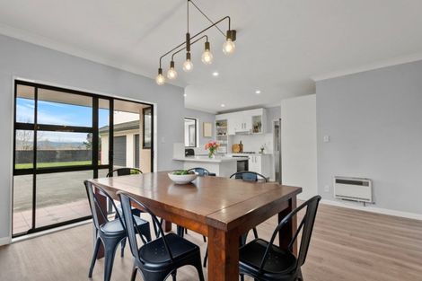 Photo of property in 41 Royal Oak Drive, Kelvin Grove, Palmerston North, 4414