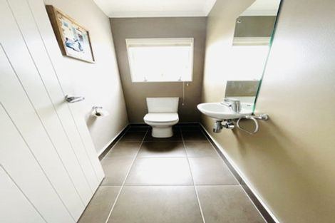 Photo of property in 6 Harbourside Court, Beachlands, Auckland, 2018