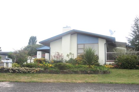 Photo of property in 15 Saunders Place, Te Puke, 3119