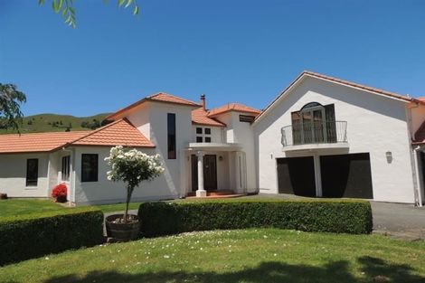 Photo of property in 92 Ellis Wallace Road, Eskdale, Napier, 4182