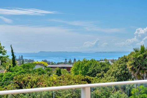 Photo of property in 1/135 Glamorgan Drive, Torbay, Auckland, 0630