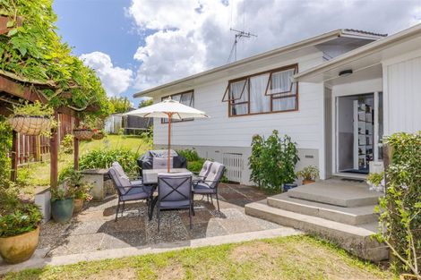 Photo of property in 54 Morrow Avenue, St Andrews, Hamilton, 3200