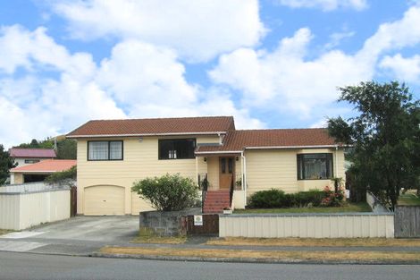 Photo of property in 118 Gemstone Drive, Birchville, Upper Hutt, 5018
