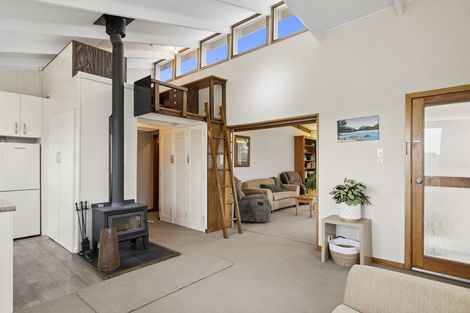 Photo of property in 28 Estuary Crescent, Fairfield, Dunedin, 9018