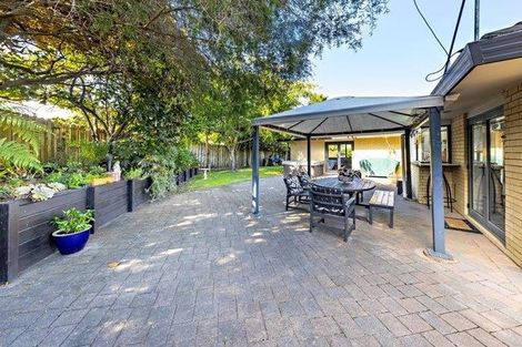 Photo of property in 22 Stewart Gibson Place, Manurewa, Auckland, 2105