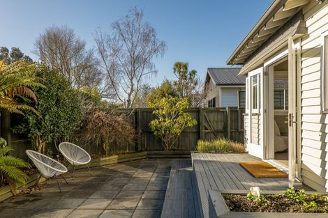 Photo of property in 139 Saint Martins Road, Saint Martins, Christchurch, 8022