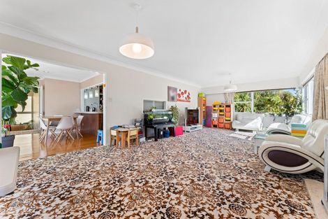 Photo of property in 62a Te Atatu Road, Te Atatu South, Auckland, 0610