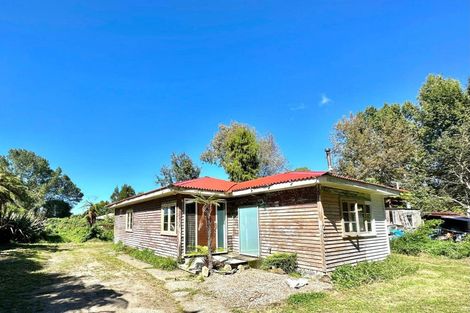 Photo of property in 17 Tongaporutu Road, Ohura, 3926