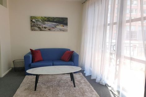 Photo of property in Atrium Towers, 6d/154 The Terrace, Wellington Central, Wellington, 6011