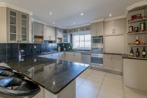 Photo of property in 15 Okarito Avenue, Levin, 5510