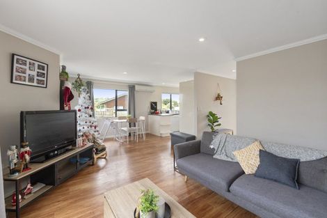 Photo of property in 38 Campbell Avenue, Paraparaumu, 5032