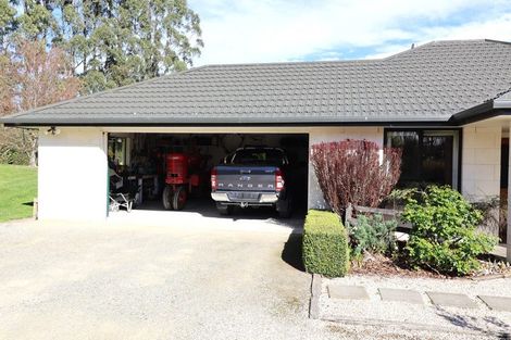 Photo of property in 15 Springhill Road, Cormacks, Oamaru, 9495