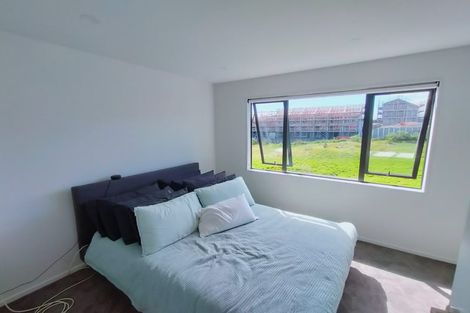 Photo of property in 28 Korokio Lane, Henderson, Auckland, 0612